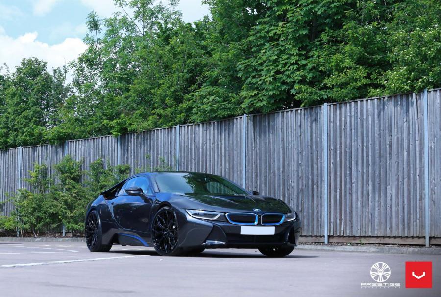  BMW i8 on Vossen Wheels (HF-2) 2019 года  (фото 7 из 9)